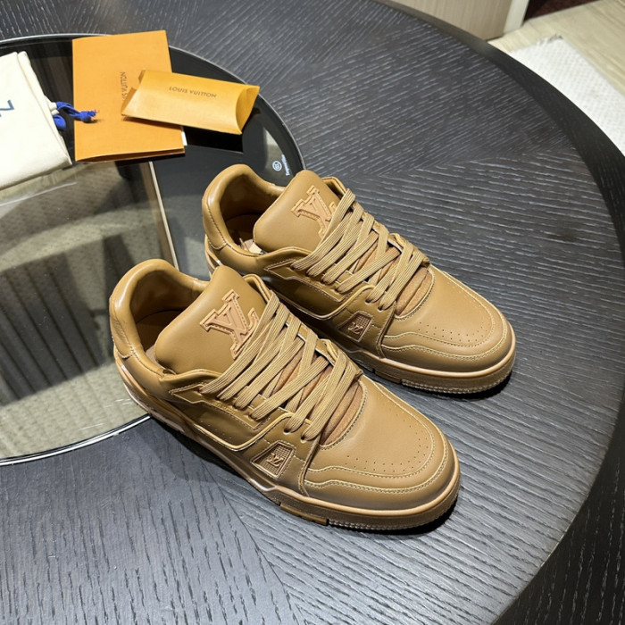 1V SNEAKERS 1V0425-134