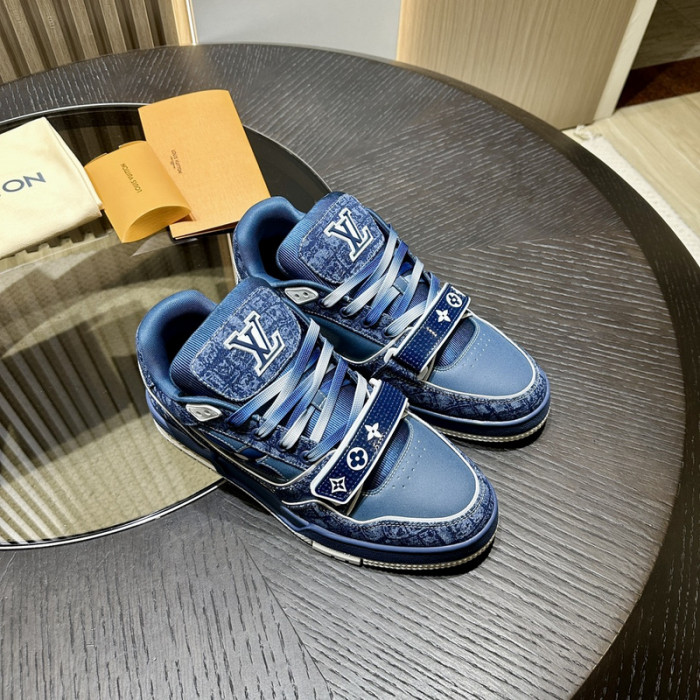 1V SNEAKERS 1V0425-145