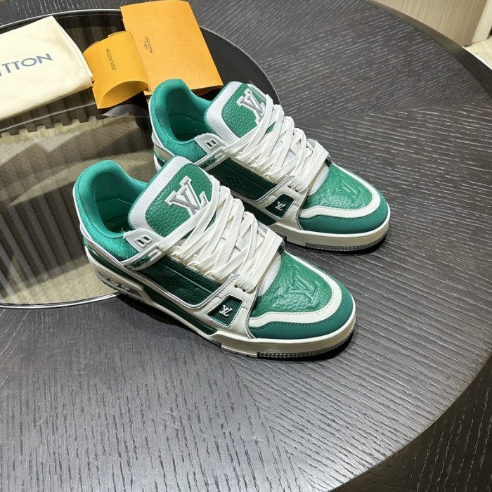 1V SNEAKERS 1V0425-147