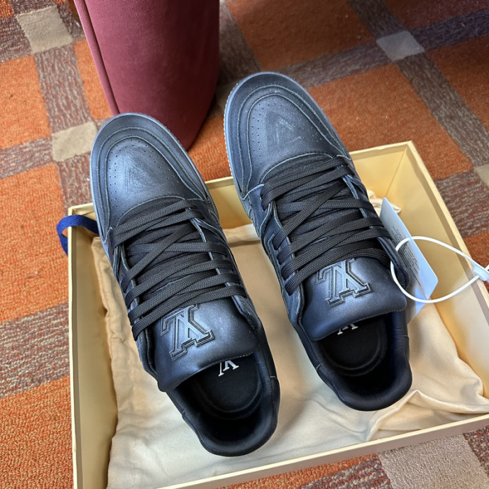 1V SNEAKERS 1V0425-149