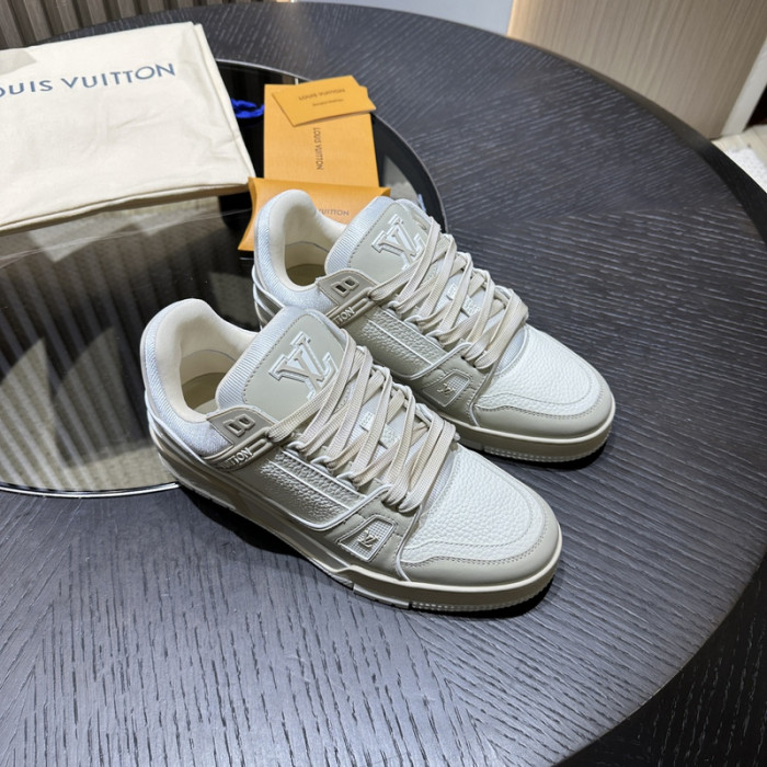 1V SNEAKERS 1V0425-166