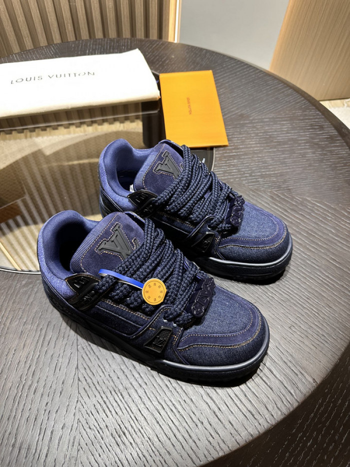 1V SNEAKERS 1V0425-170