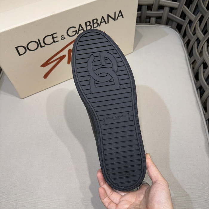 D.G. Sneakers DG210-188