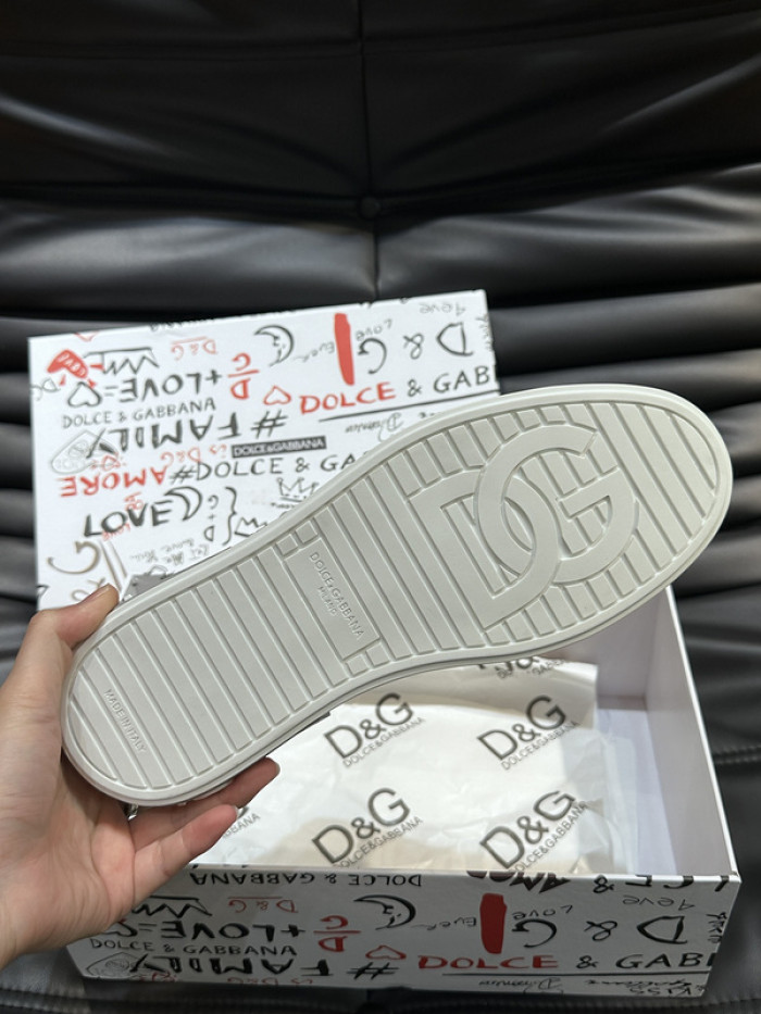D.G. Sneakers DG210-244