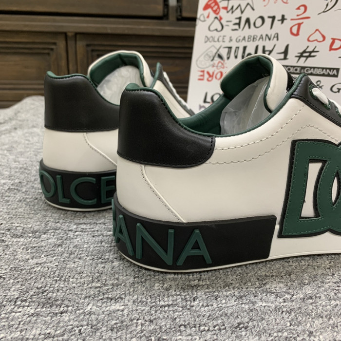 D.G. Sneakers DG210-255
