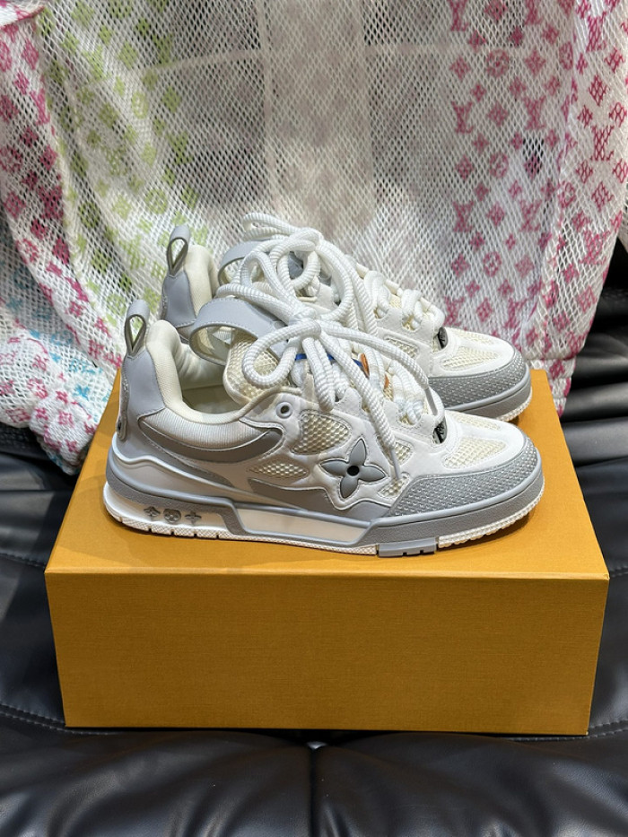 1V SNEAKERS 1V0425-245