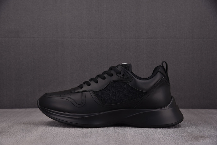 D10R SHOES D896-153