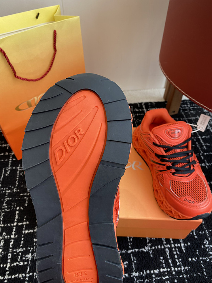 D10R SHOES B35 B35-002
