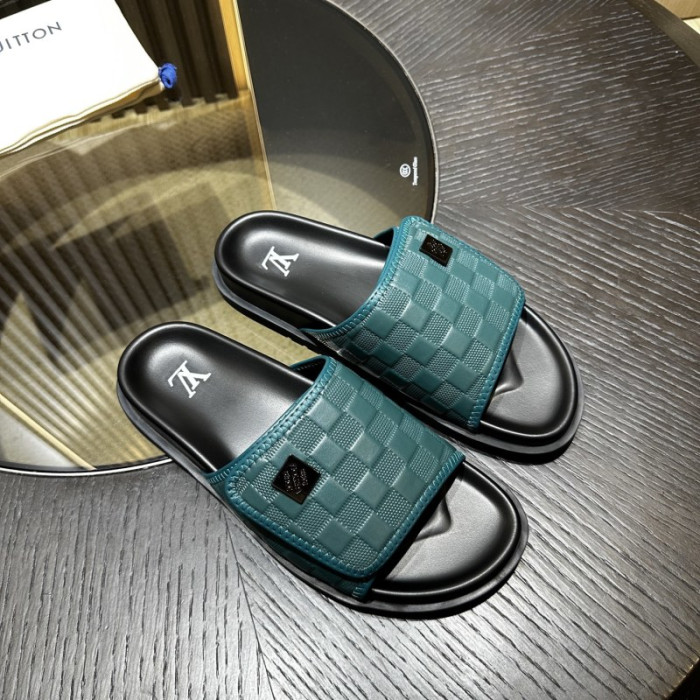 1*V SLIPPERS 11V0107-068