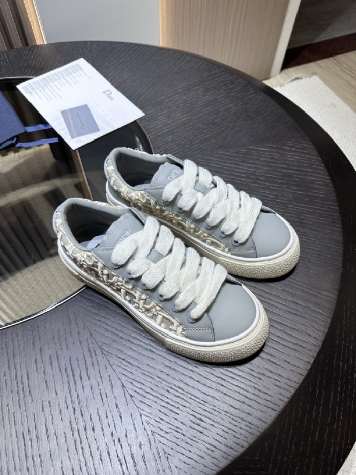 D10R B33 Sneakers Low Top DR33-067