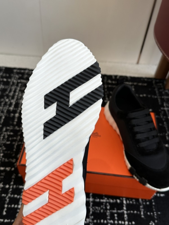 HER*MES SNEAKER HM1028-114