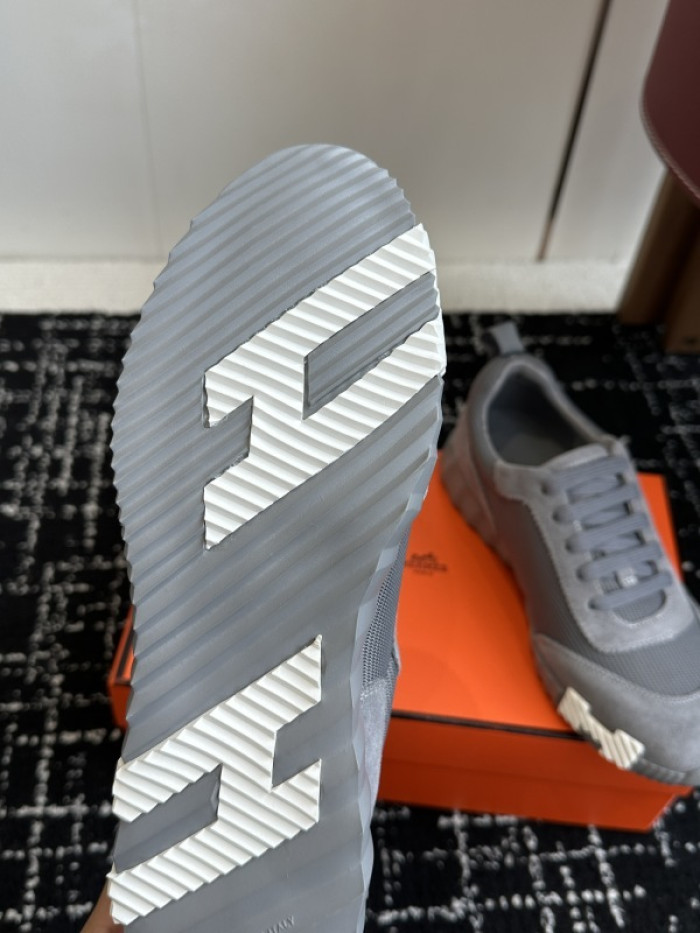 HER*MES SNEAKER HM1028-126