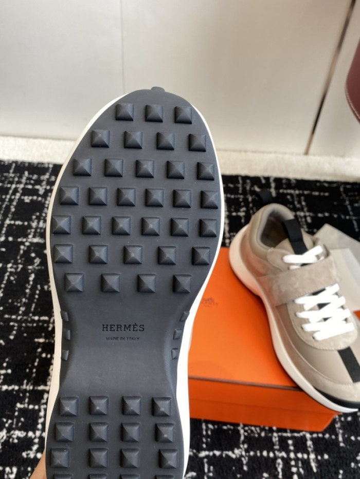 HER*MES SNEAKER HM1028-133