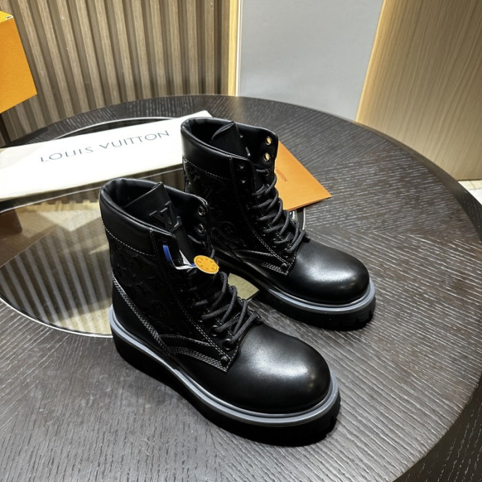 1V BOOTS 1V0425-479