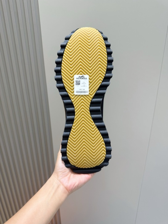 HER*MES SNEAKER HM1028-143