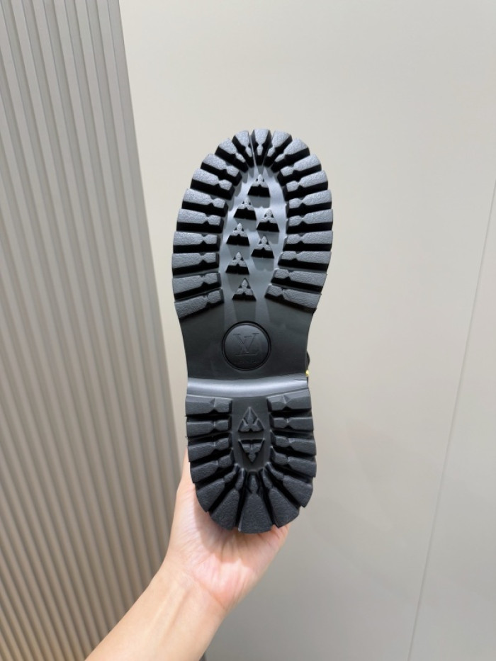1V BOOTS 1V0425-554