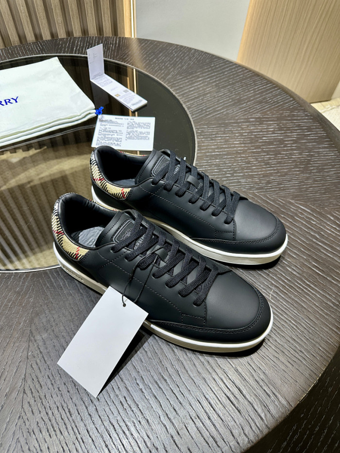 BBY SNEAKER BY00109
