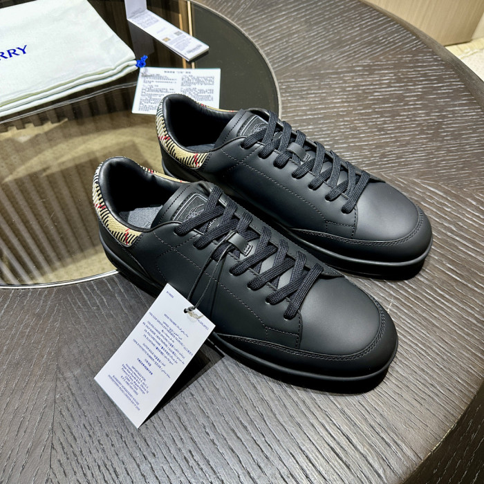 BBY SNEAKER BY00110