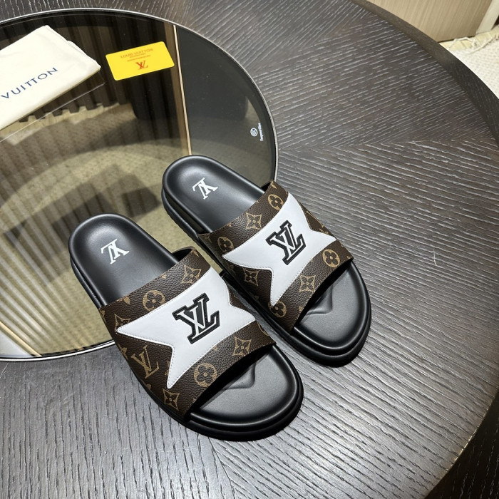 1*V SLIPPERS 11V0107-114