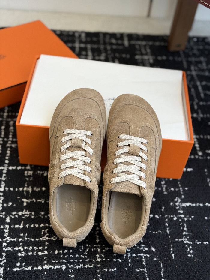 HER*MES SNEAKER HM1028-201
