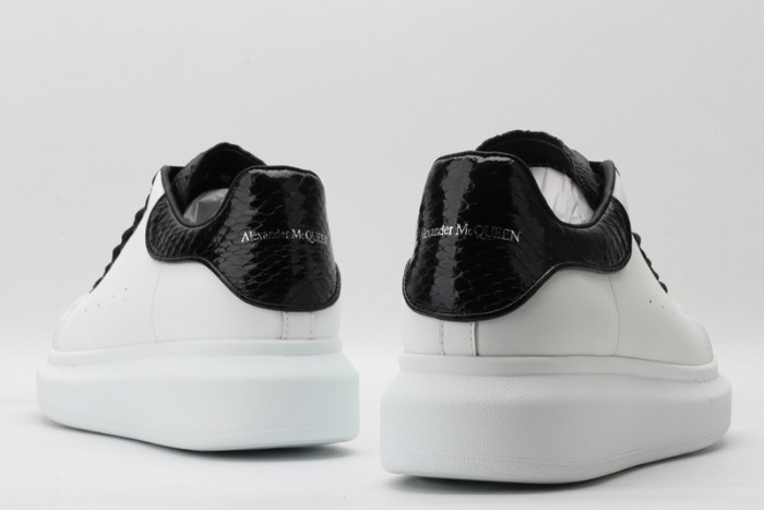 A1exa*der Mcqv*en SNEAKERS MC5563-078