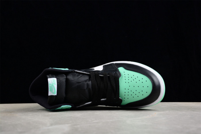 air jordan 1 high og green glow dz5485-130