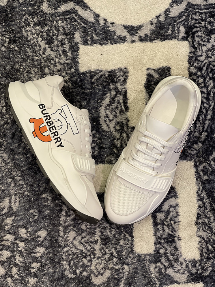 bby sneaker by0062