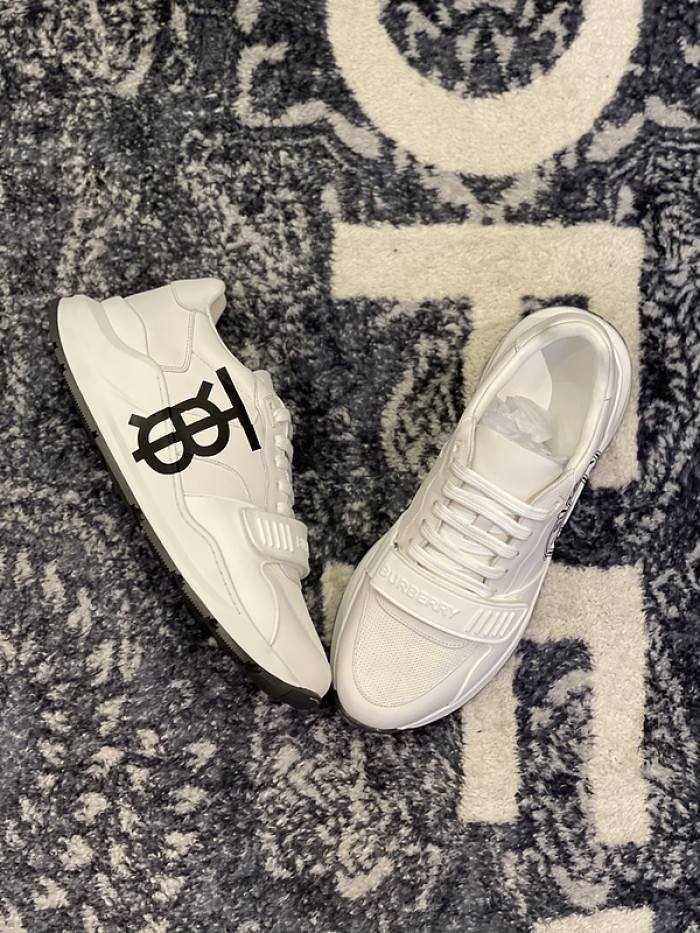 bby sneaker by0063
