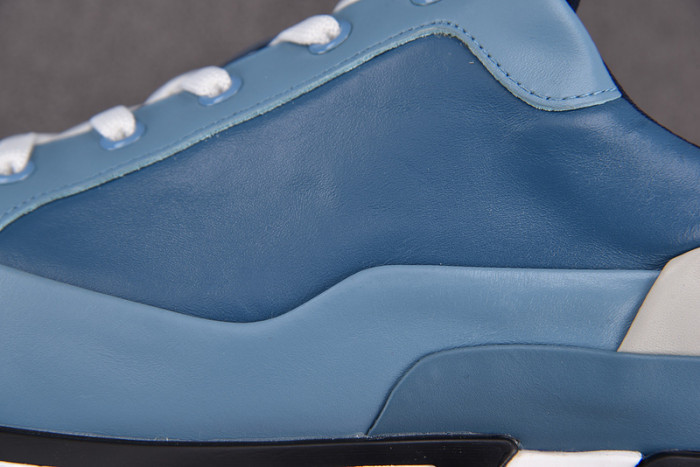 HER*MES SNEAKER HM1028-011