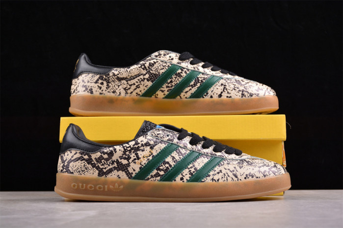 ad originals x g*u*i gazelle 109060