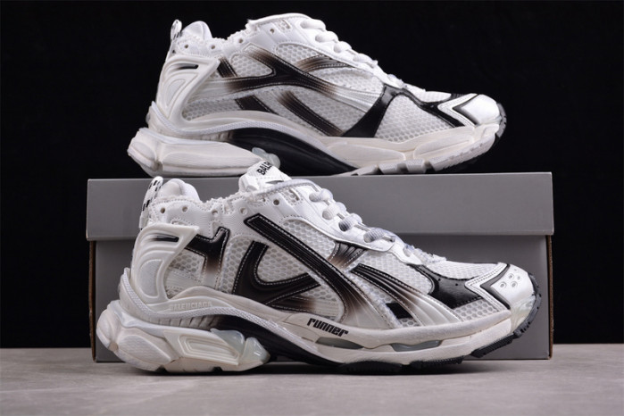 blcg runner sneaker w3rung9010