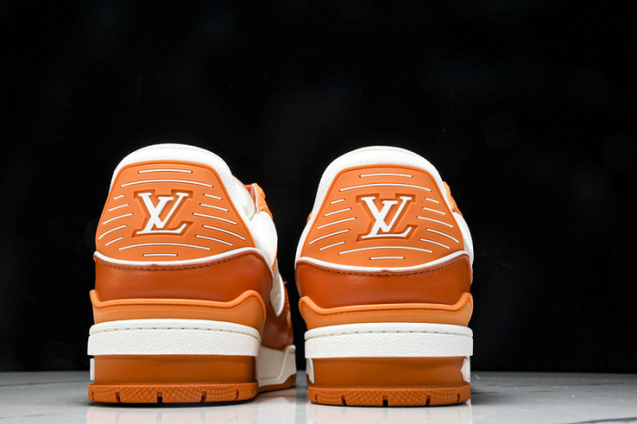 1V SNEAKERS 1V0425-184