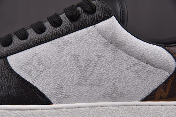 1V SNEAKERS 1V0425-313