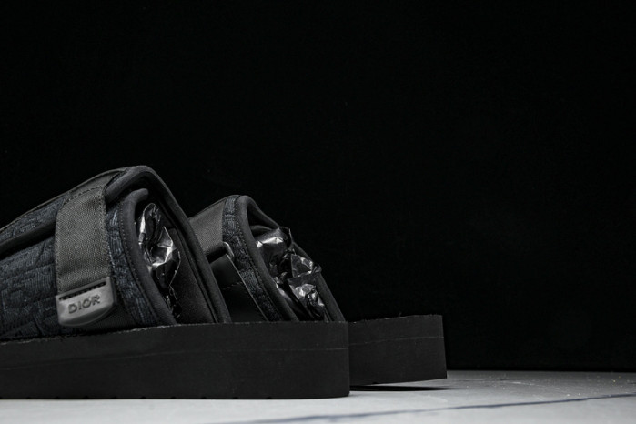 D10r SLIPPERS DS258-074