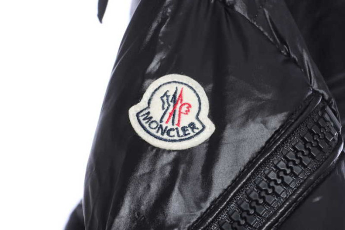 m0ncle mon0926-109
