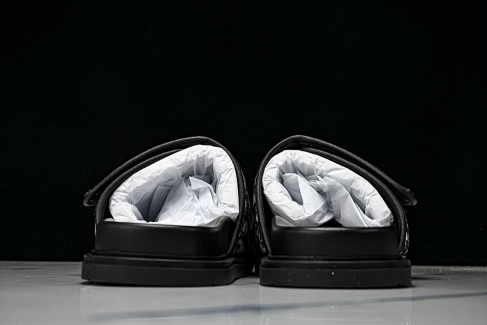 D10r SLIPPERS DS258-080