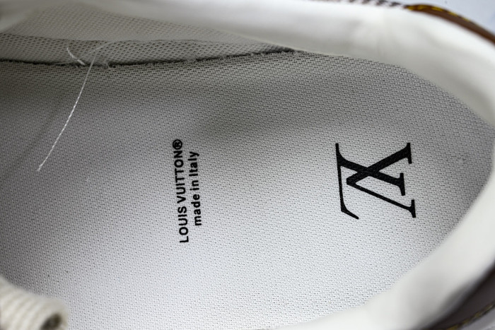 1V SHOES 1VS49