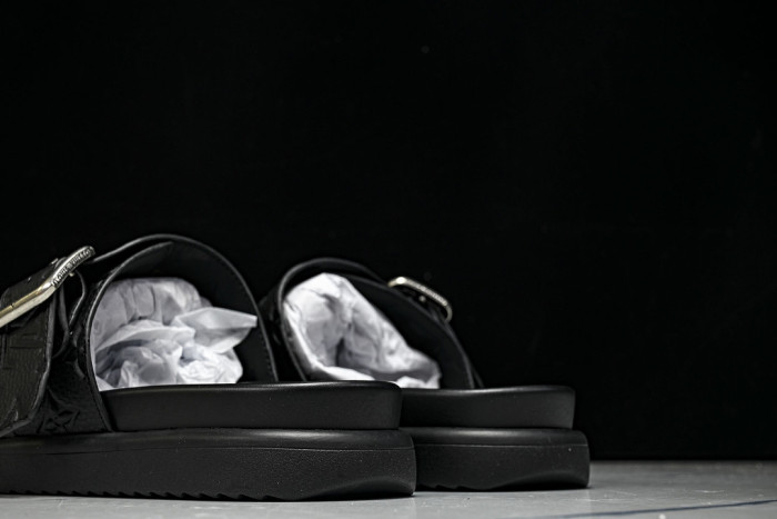 1*V SLIPPERS 11V0107-103