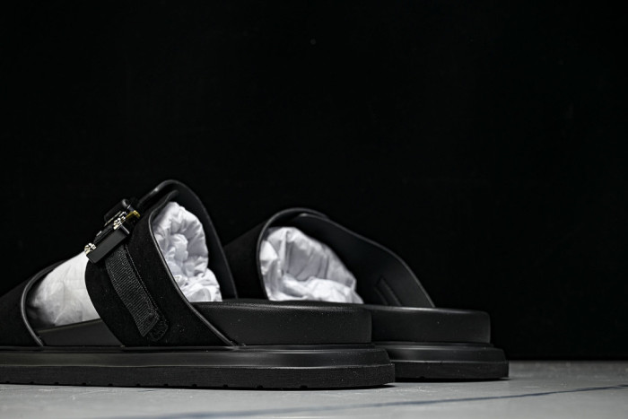 D10r SLIPPERS DS258-088