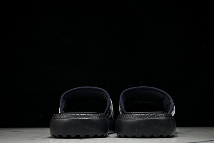 D10r SLIPPERS DS258-098