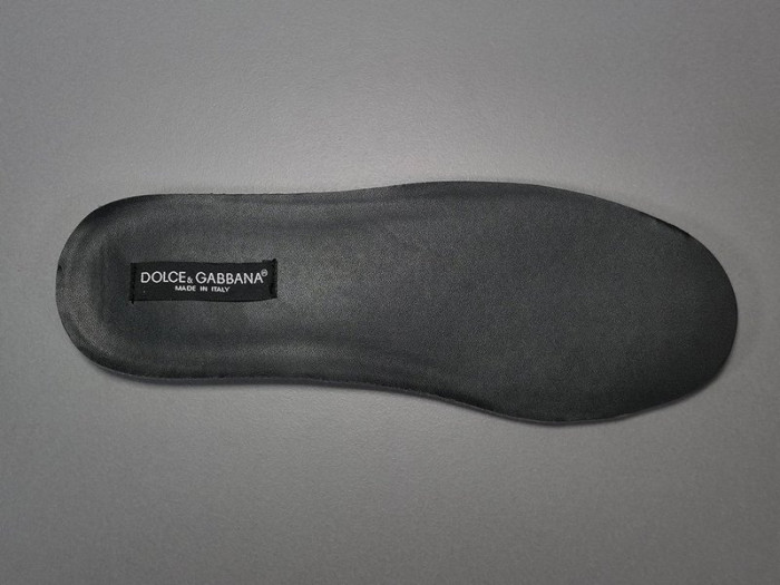 d.g. sneakers