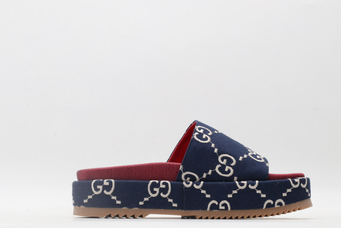 gucc slippers