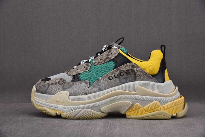 blcg sneaker triple.s.gomma 483513w06e37070