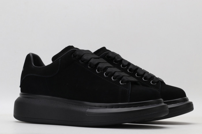 A1exa*der Mcqv*en SNEAKERS MC5563-082