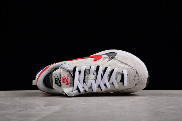 nike vaporwaffle sacai sport fuchsia game royal cv1363-100