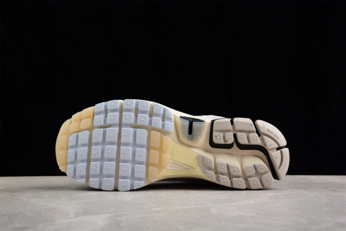 nike air zoom vomero 5 