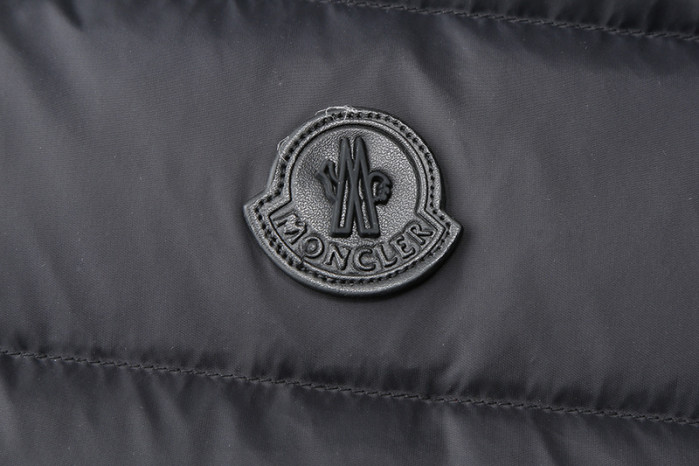 m0ncle mon0926-013