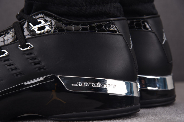 Air Jordan 17 OG Low
