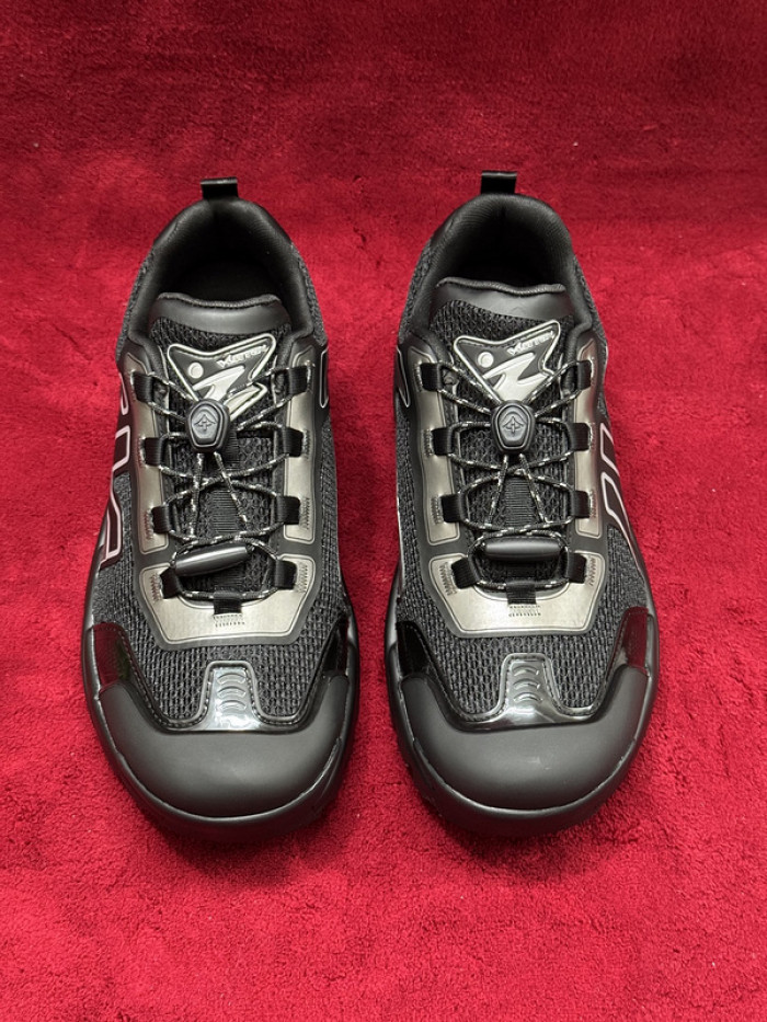 1V SNEAKERS 1V0425-301