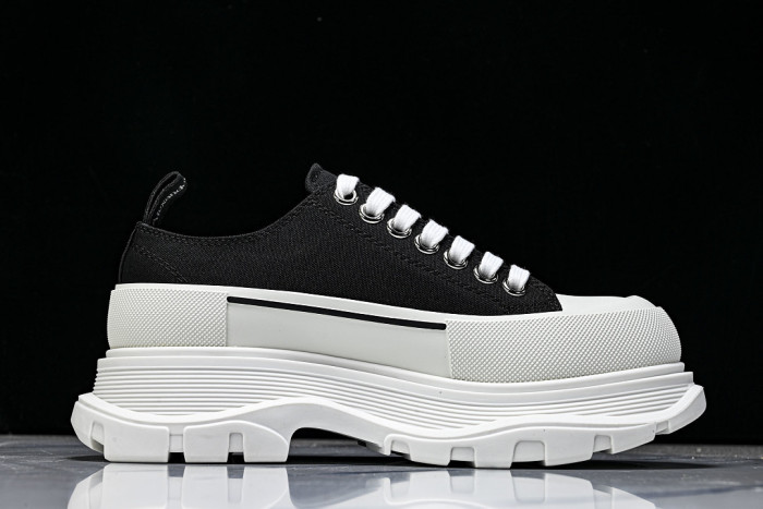 A1EXANDER M*QUEEN SNEAKERS WHGP7-209